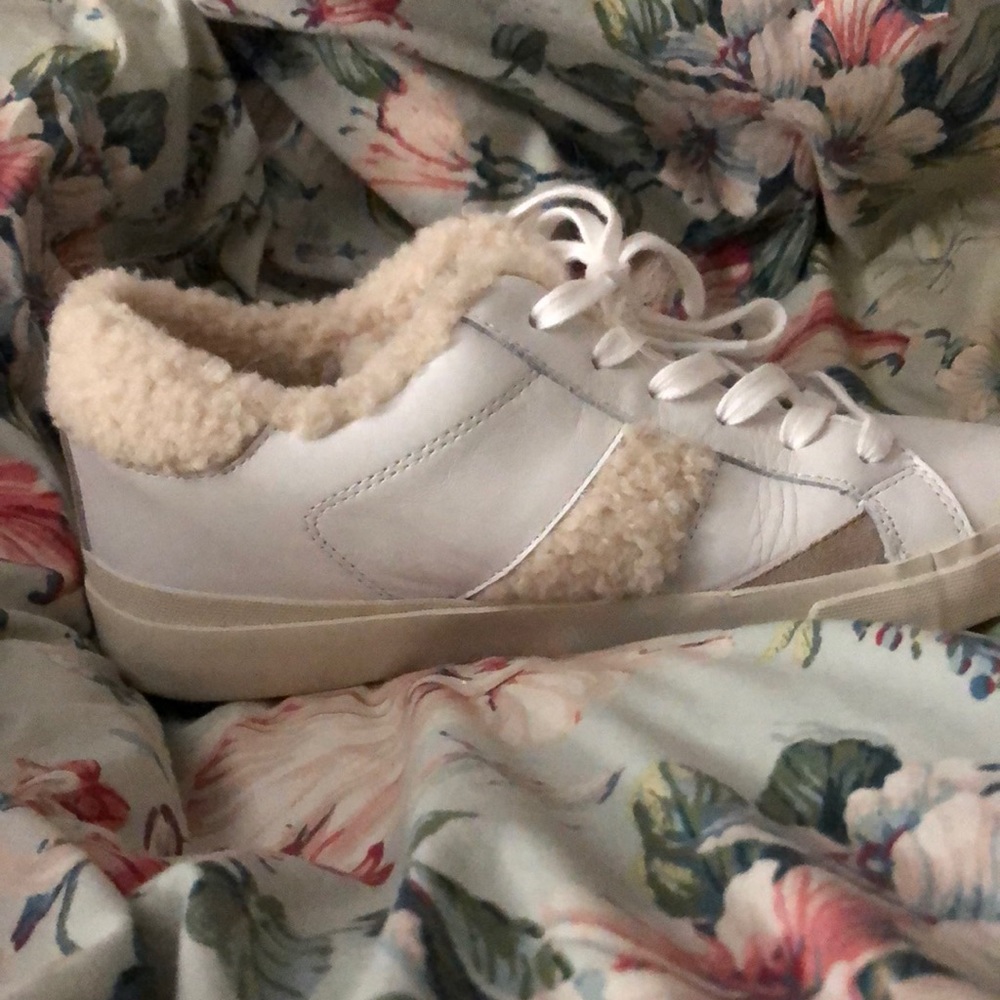 Mark Fisher size 8 lace up comfort sneakers - worn once
